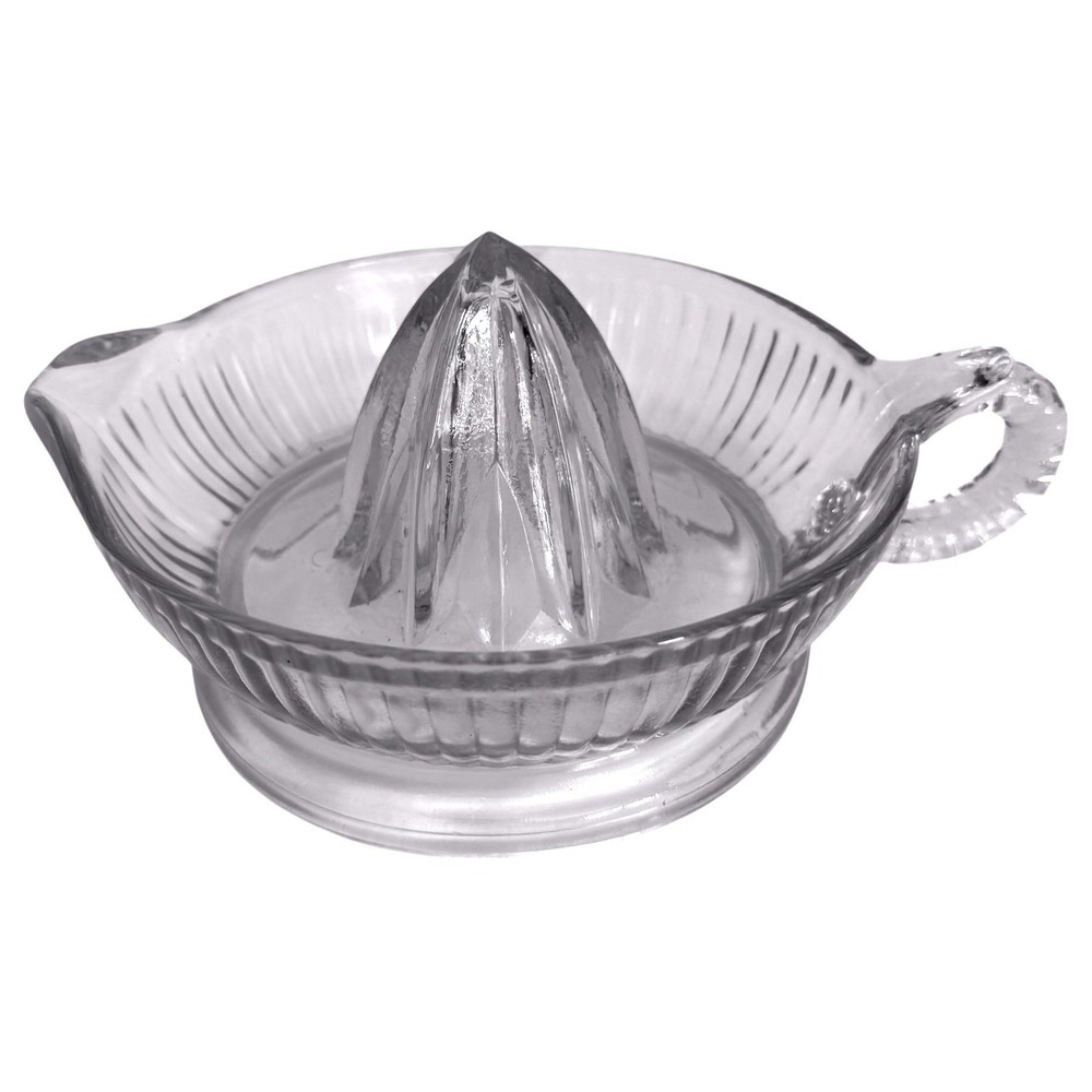 Vintage Clear Glass Reamer Citrus Juicer Ribbed Orange Lemon Pour Spout Pedestal
